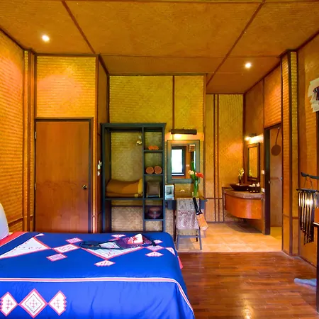 Hmong Hilltribe Lodge-3